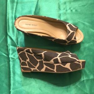Olive and Cream Wedges